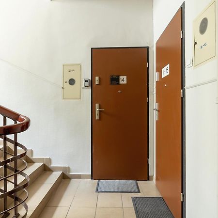 1-Bedroom Apartment With Balcony - Dluga 65 Kraków Eksteriør billede