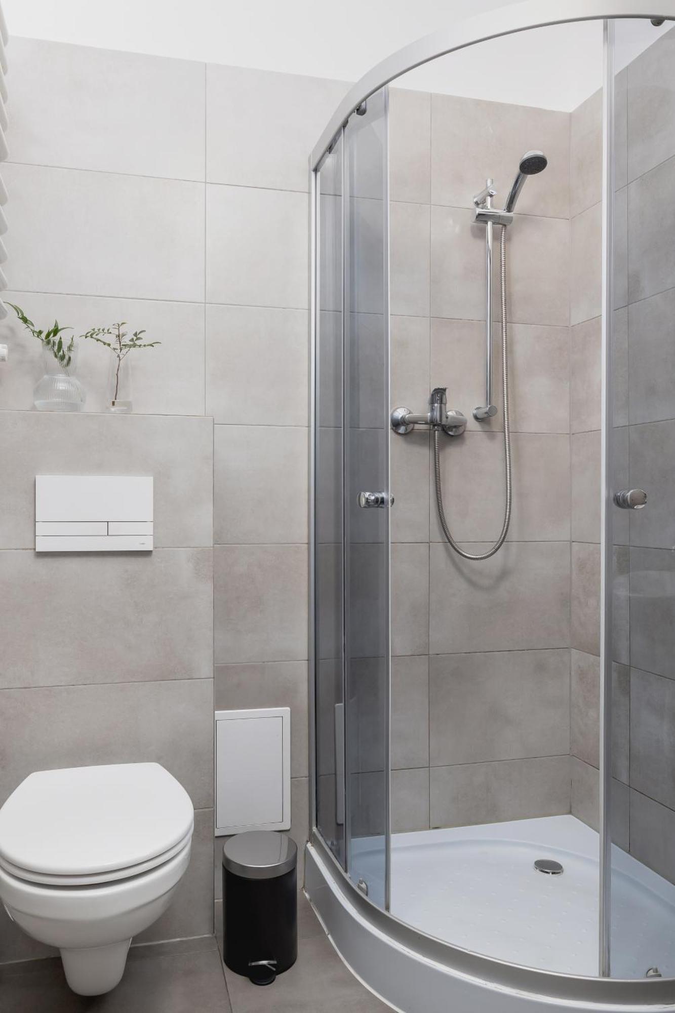 1-Bedroom Apartment With Balcony - Dluga 65 Kraków Eksteriør billede